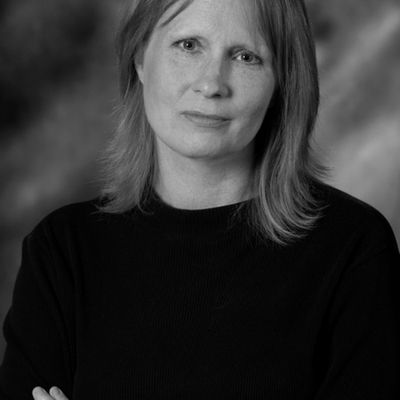 potrait of Paula Nangle