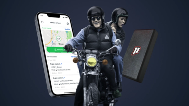 Un père motard et sa fille à moto avec un traceur GPS Pégase