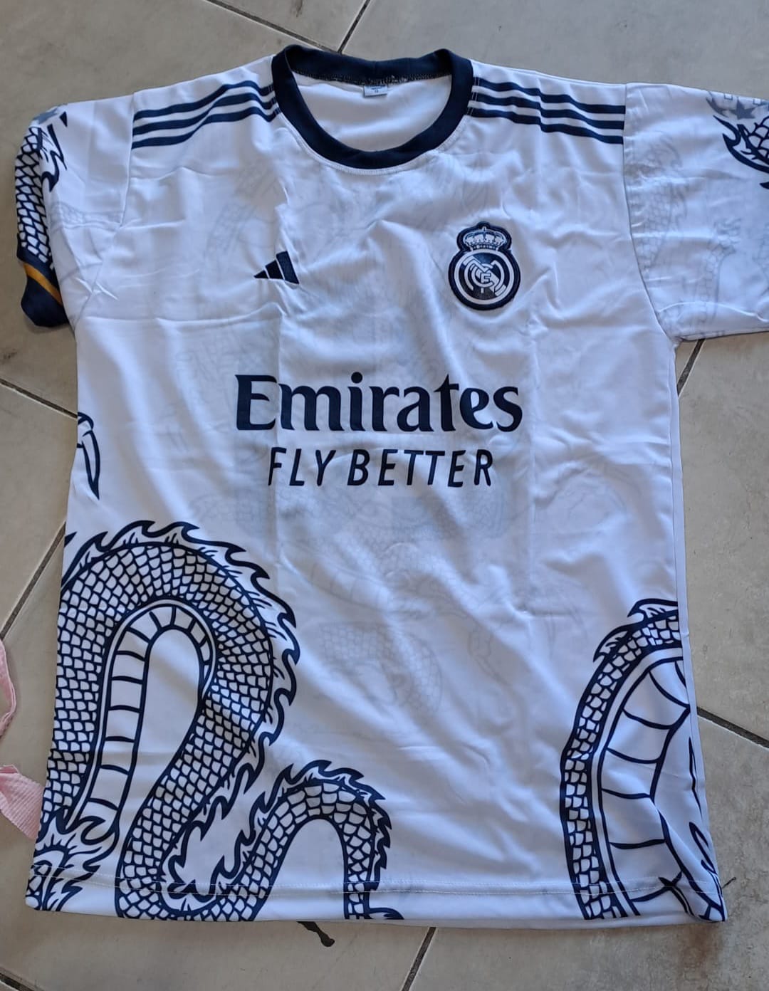 Camiseta de Fútbol del Real Madrid Principal y Alternativa