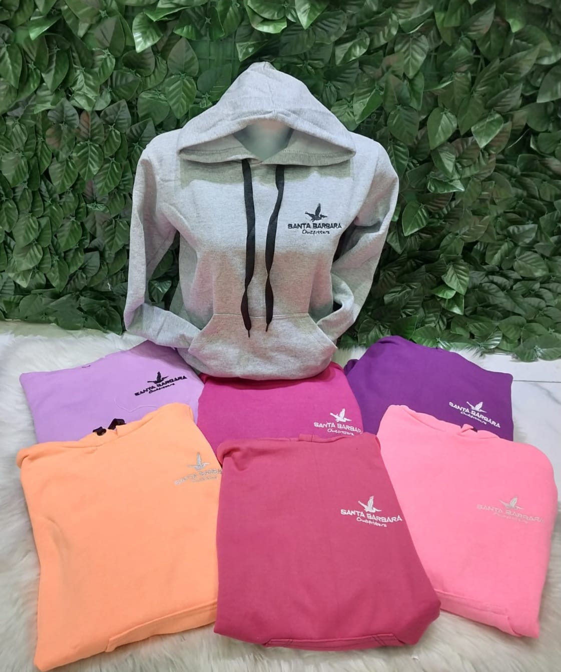 Buzos Deportivos con Capucha Santa Barbara