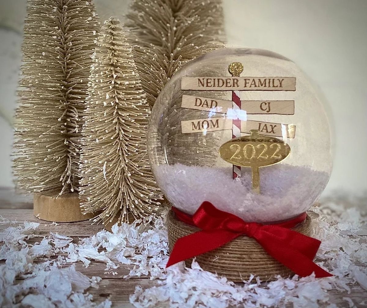 custom printed snow globes