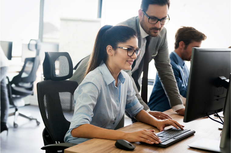 IT consultant providing hands-on support to Formal Investments team