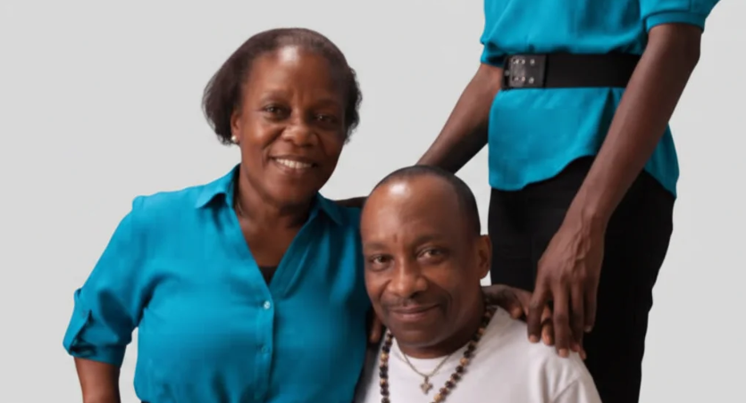 Otelia Cox and her husband, actor Tony Cox, sharing a moment during their long-standing marriage.