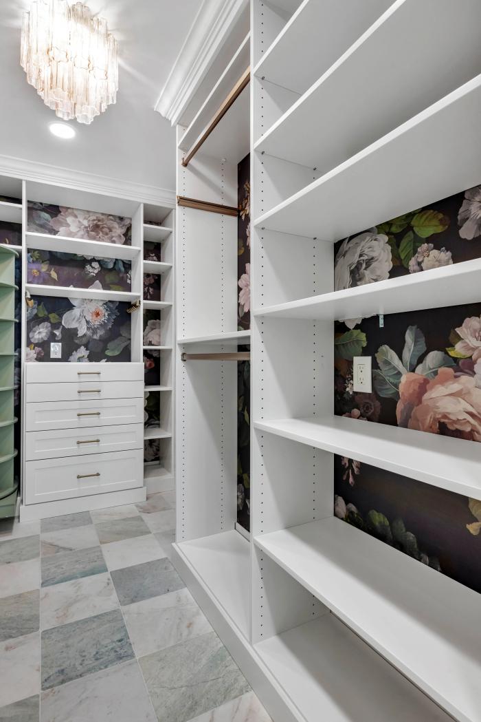 San Carlos master bathroom detail