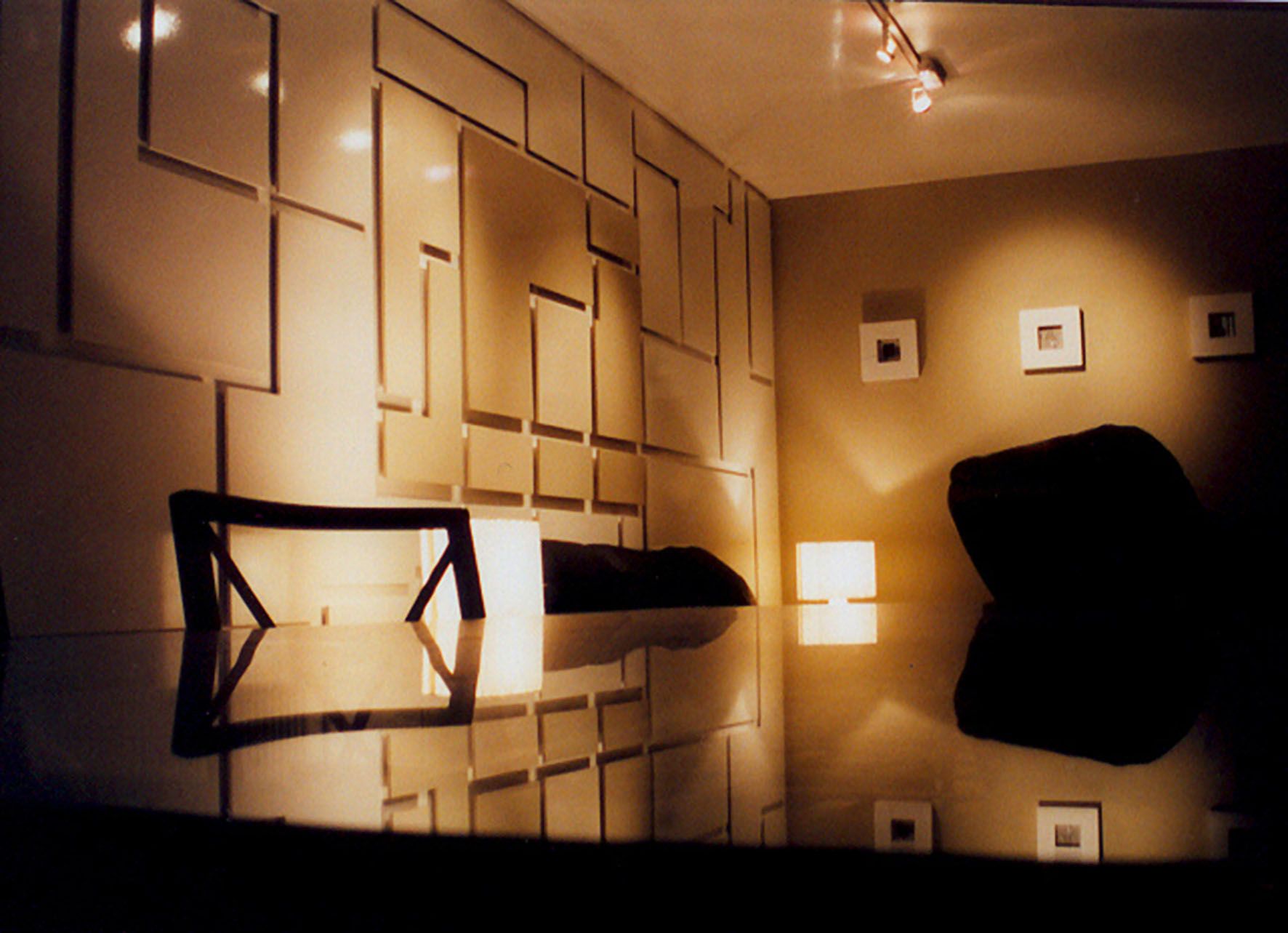 The Wall - Kensington - London - UK