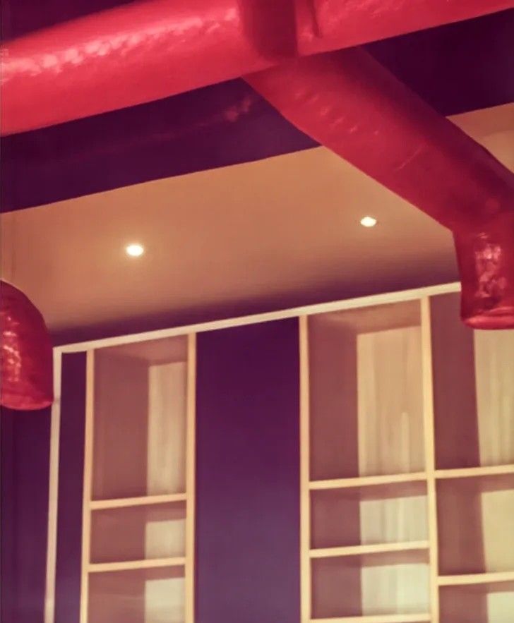 Brothaus - Steigenberger Hotel Bakery - Genuine Reclaimed Barnstock Brick - Dubai - Business Bay - UAE