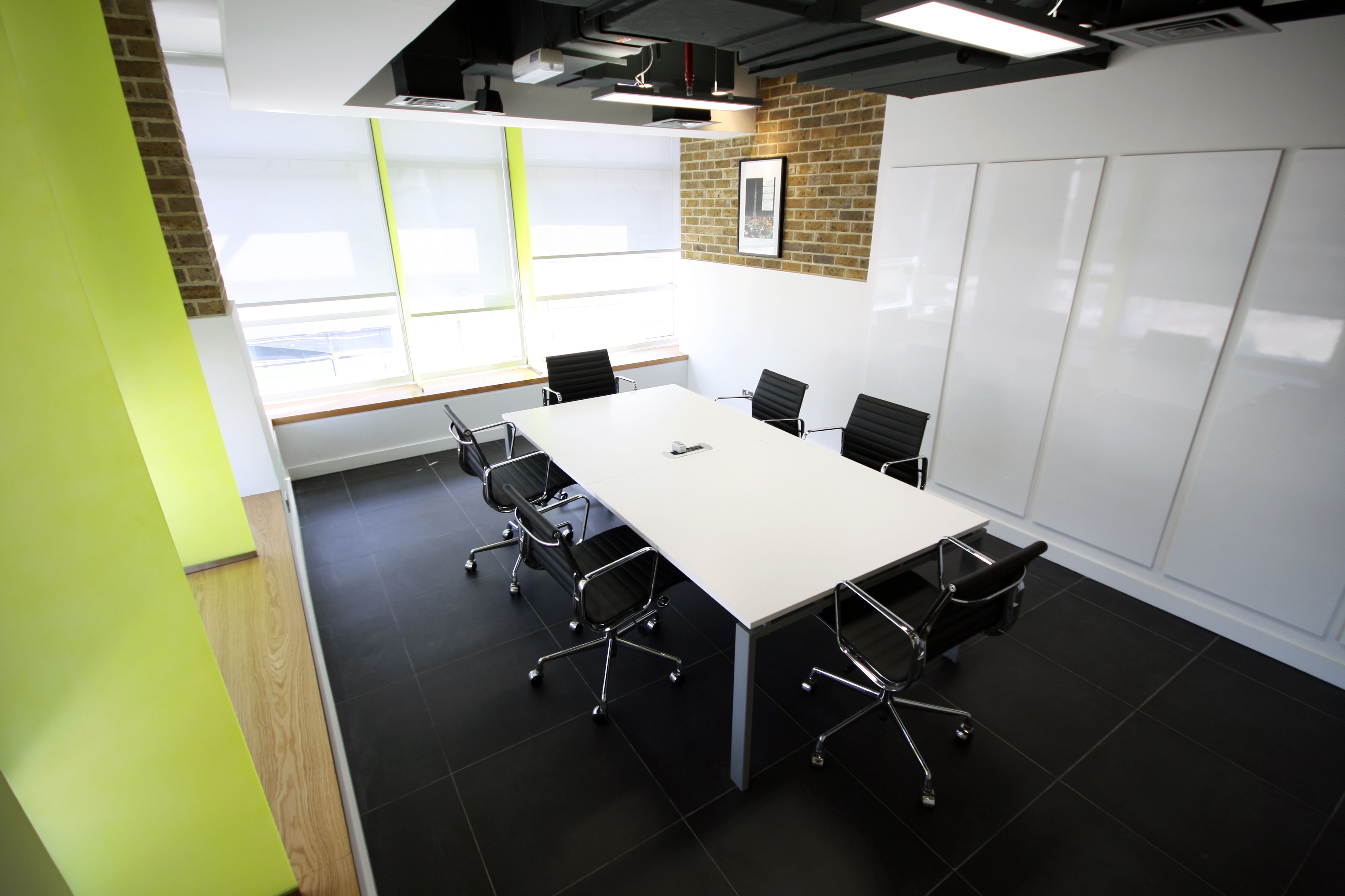 Touchline Offices - Abu Dhabi - UAE