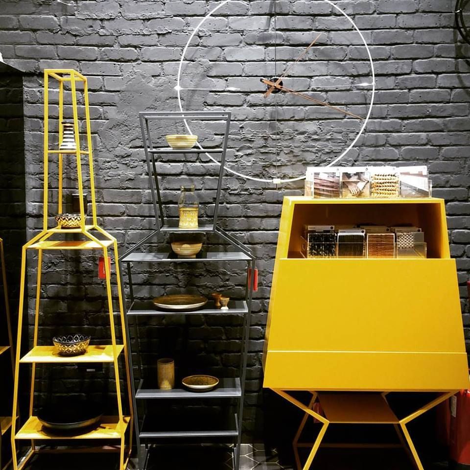 Inspired - Genuine Reclaimed Wood / Brick - Oman