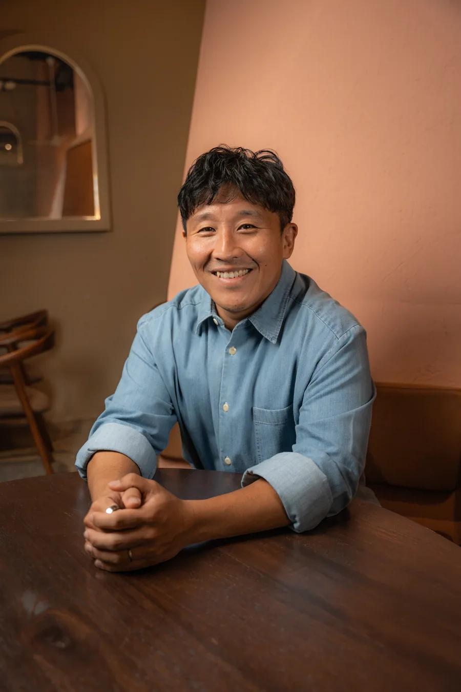 Alex Chua, Founder
