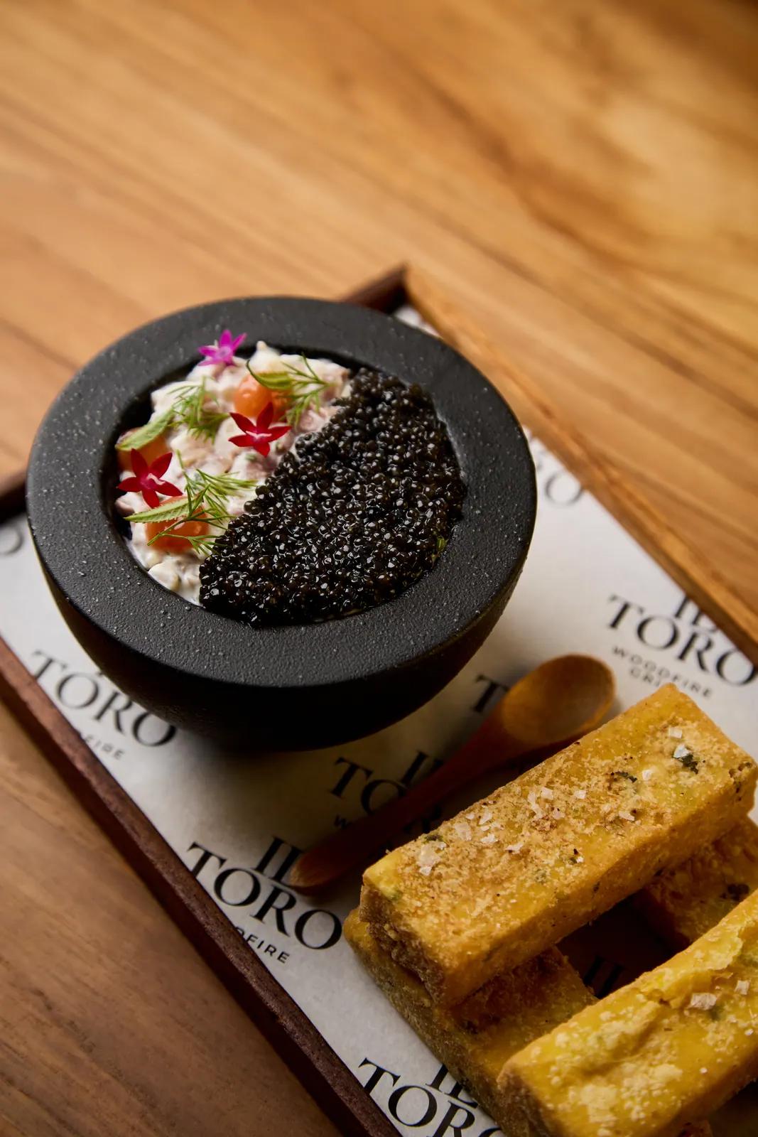 Il Toro: crab caviar