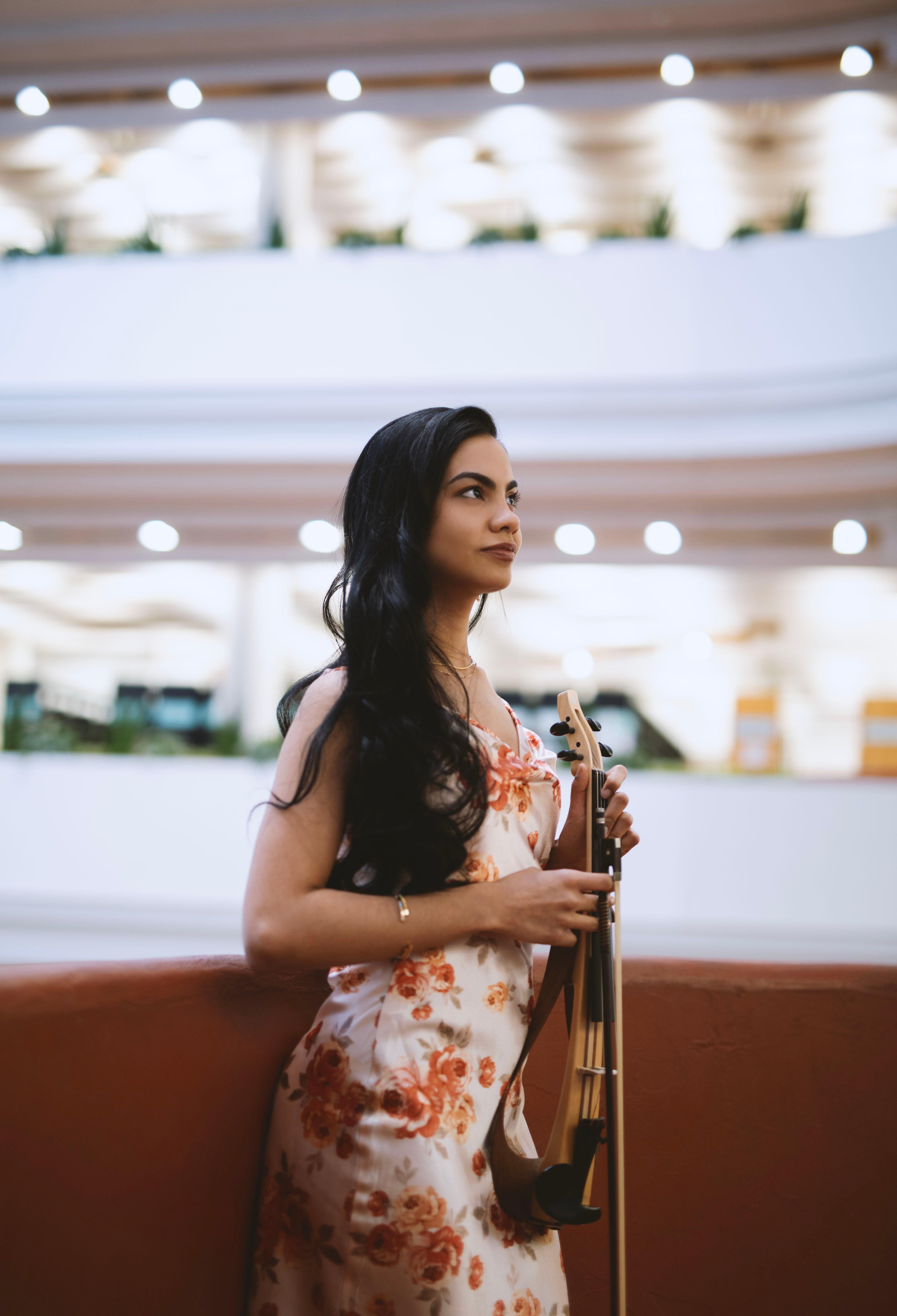 Daniela Olano performing at an event