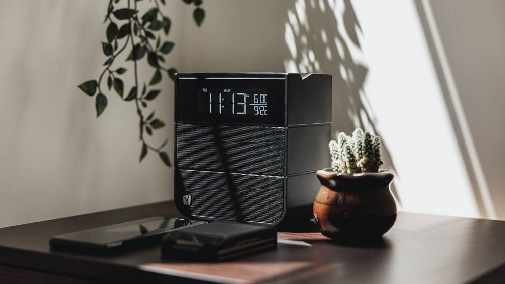 Soundfreaq: Nightstand, teal linen
