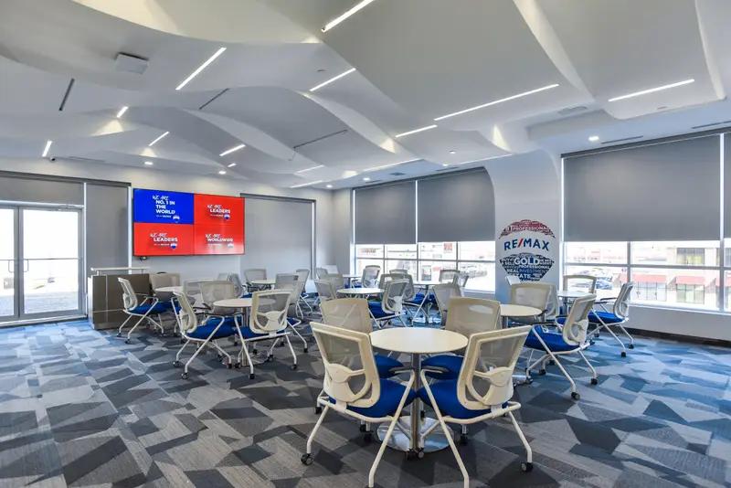 Remax Gold photo 6