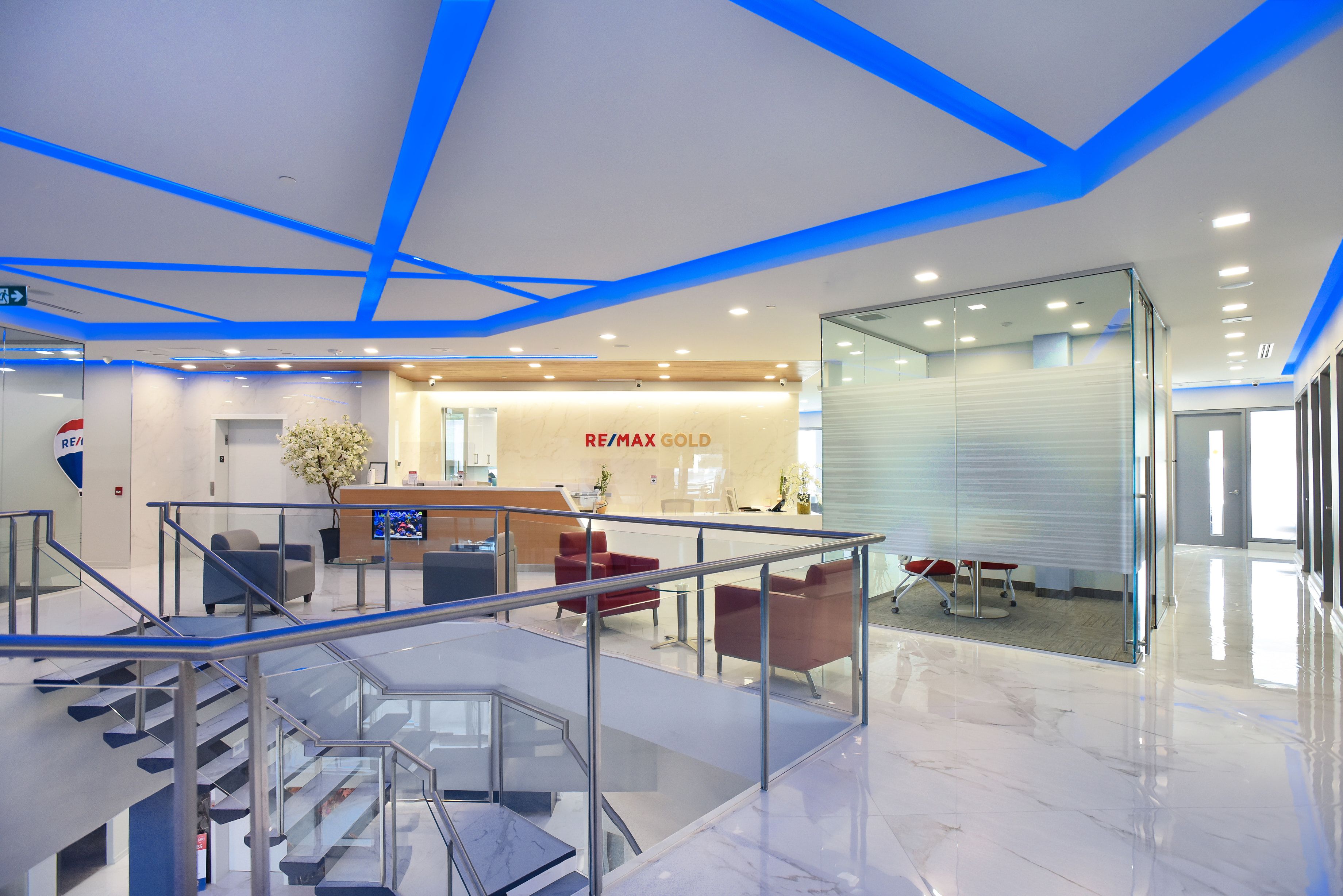 Remax Gold photo 7