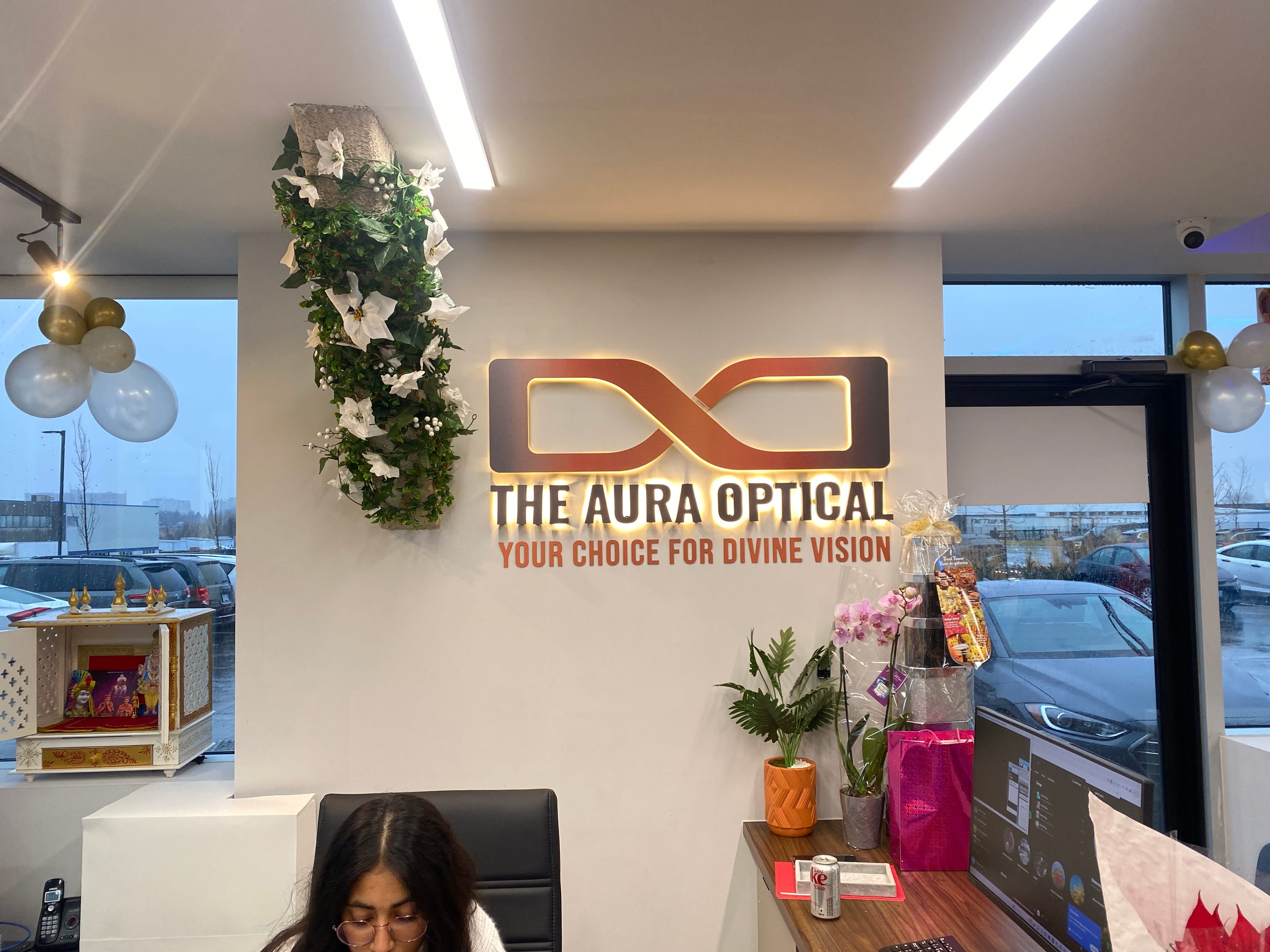 THE AURA OPTICAL photo 2