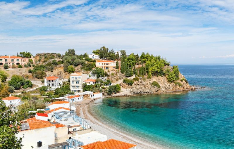 Chios Charter Guide