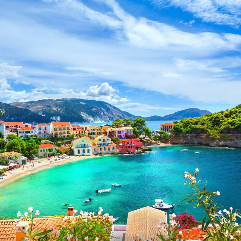 Why a Yacht Charter Is Better Than Island Hopping by Ferry in Greece