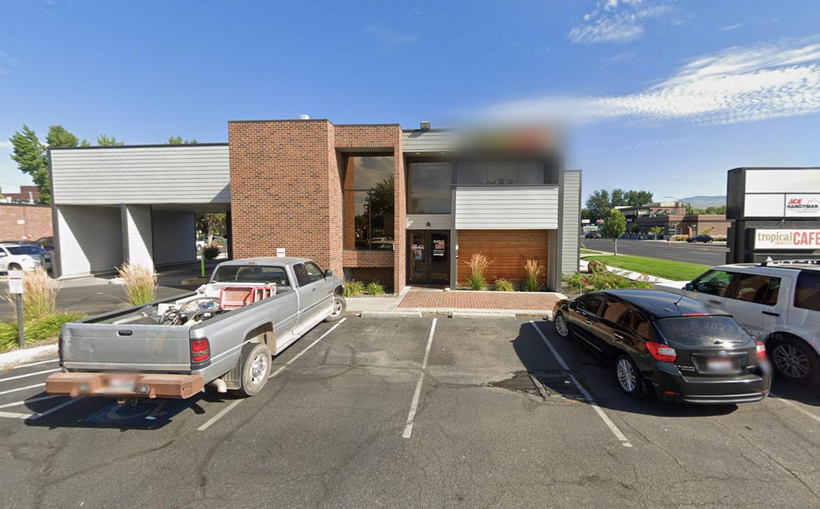 How to find Hello Sugar Boise | Broadway Ave