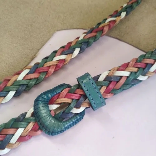 การดูแลเข็มขัดหนังอย่างถูกวิธีช่วยยืดอายุการใช้งาน