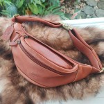 กระเป๋าคาดอกหนัง