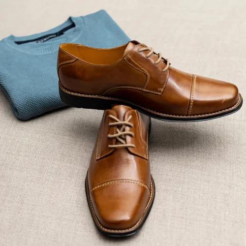 ภาพปกของบทความ วิธีซ่อมรองเท้าหนังที่เลอะสี