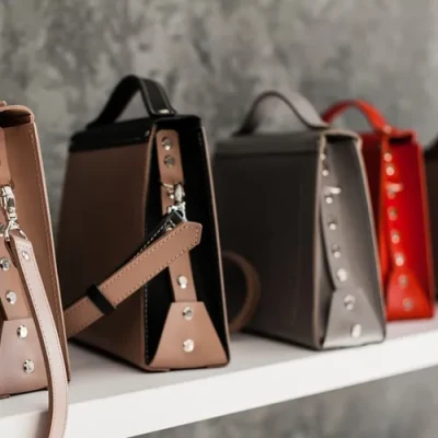 ภาพปกของบทความ กระเป๋าหนัง PU ใช้งานได้กี่ปี?