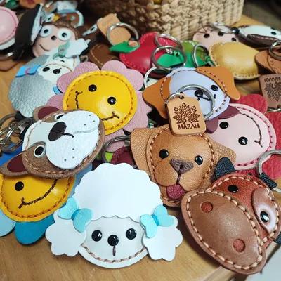 ภาพปกของบทความ พวงกุญแจ ของฝากเล็กๆ ที่เต็มไปด้วยความหมาย