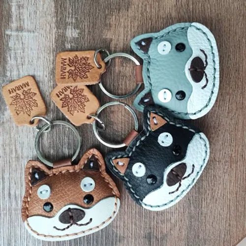 พวงกุญแจหนังดีไซน์สุนัขจิ้งจอกหลากหลายแบบ ตัวแทนของขวัญที่มีความหมาย