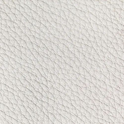 พื้นผิวหนังสีขาวเรียบเนียน โชว์ลายหนังธรรมชาติอย่างละเอียด