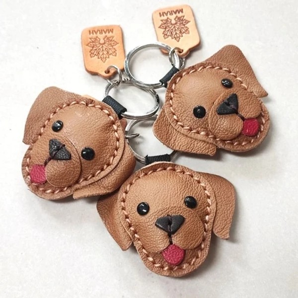 พวงกุญแจหมาหนังแท้รูปโกลเด้นและลาบาดอร์ งานฝีมือเย็บมือ สำหรับห้อยกระเป๋าและกุญแจรถ