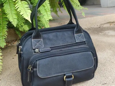 ภาพปกของบทความ เปิดโลกแฟชั่น: กระเป๋าสีดำ คลาสสิกที่ไม่มีวันหมดอายุ