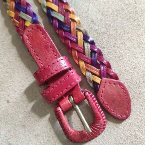 เข็มขัดหนังแท้สายถักแบนสีน้ำตาล ทำจากหนังวัวแท้ 100% หัวเข็มขัดสีเงิน - 03