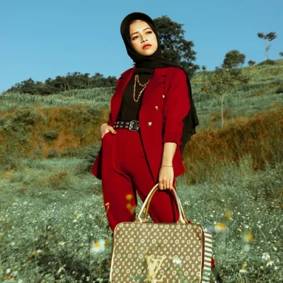 ภาพปกของบทความ ทำไมหลุยส์ วิตตอง (Louis Vuitton) ถึงมีราคาสูง? มาดูกันว่ามีดีอะไรบ้าง