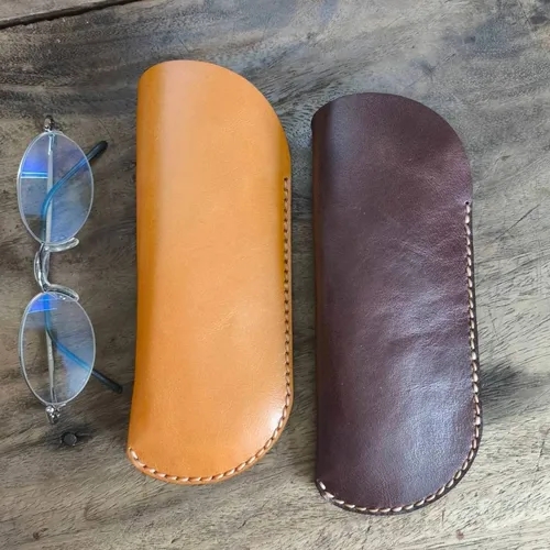 ซองหนังใส่แว่นตาสีน้ำตาลเข้มสไตล์วินเทจ ผลิตจากหนังแท้คุณภาพสูงสำหรับพกพา - 02