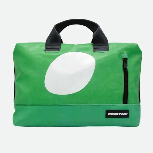 ภาพปกของบทความ FREITAG: กระเป๋ารีไซเคิลที่เปลี่ยนเศษวัสดุให้เป็นแฟชั่นสุดคูล