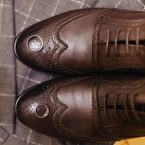 ภาพปกของบทความ วิธีดับกลิ่นรองเท้าเหม็นอับ: เคล็ดลับง่าย ๆ ที่คุณต้องรู้