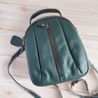 กระเป๋าเป้หนัง