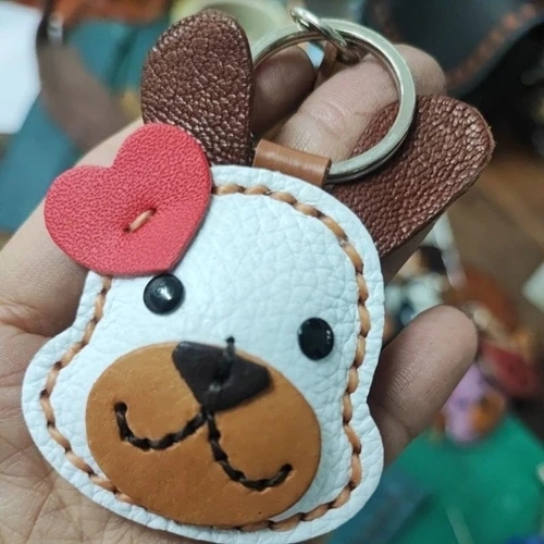 พวงกุญแจหนังแท้รูปกระต่าย งานแฮนด์เมดเย็บมือ สำหรับห้อยกระเป๋าและกุญแจรถ - 05