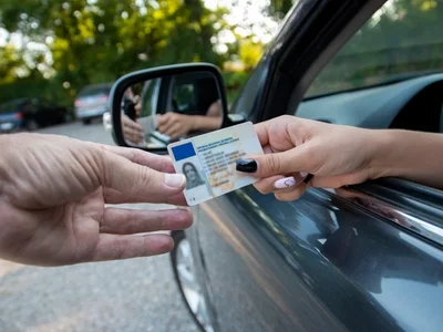Mange danskere glemmer det: Men ved rutinekontrol får du en bøde