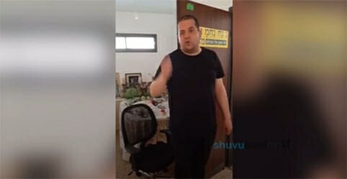 ערוץ 12 שעשה מניפולציה בתמונות של בנה שבמוות מוחי כנגד הרב ברלנד - והשפע שזכתה לקבל אחרי שקרבה אליו