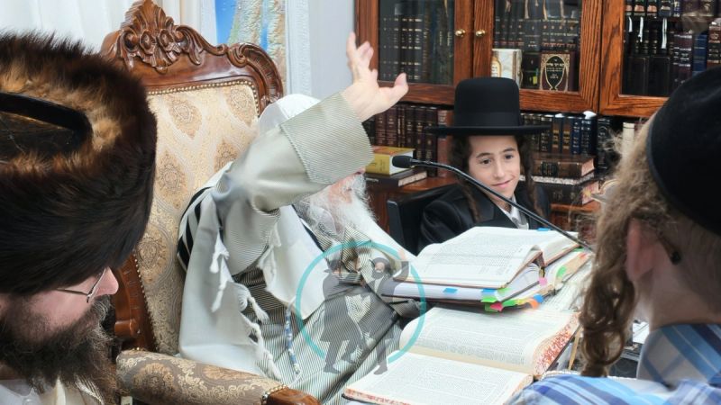 Rabbi Eliezer Berland shlit"a with the bar mitzvah boy