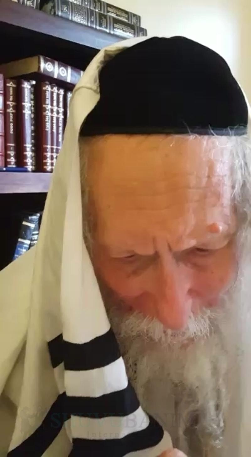 צפו: מסר ממורינו הגה"צ הרב אליעזר ברלנד שליט"א בעקבות המצב המחמיר בארץ "כל אדם