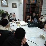 שיעור למתפללי בית הכנסת מורי סאלם בראשון לציון במעונו של הגה"צ רבי אליעזר ברלנד שליט"א