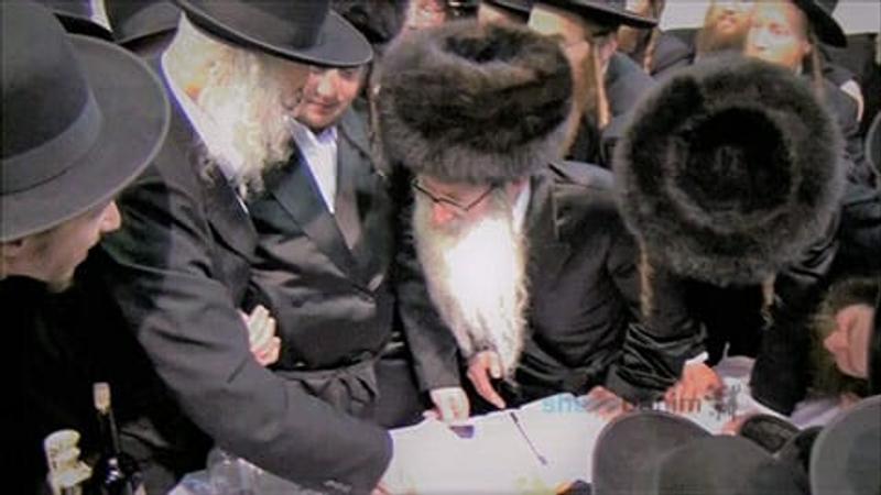 האדמו"ר מאמשינוב שליט"א בהודעה חשובה - צריך לעסוק בתורתו של הרב ברלנד שליט"א