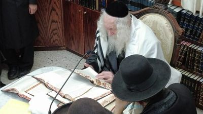 שיעור לתושבי צפת במעונו של הגה"צ רבי אליעזר ברלנד שליט"א