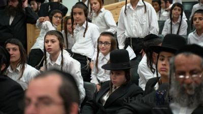 מסיבת כבוד התורה - פירותיך מתוקים - של תלמוד התורה אמונת ציון: צפו