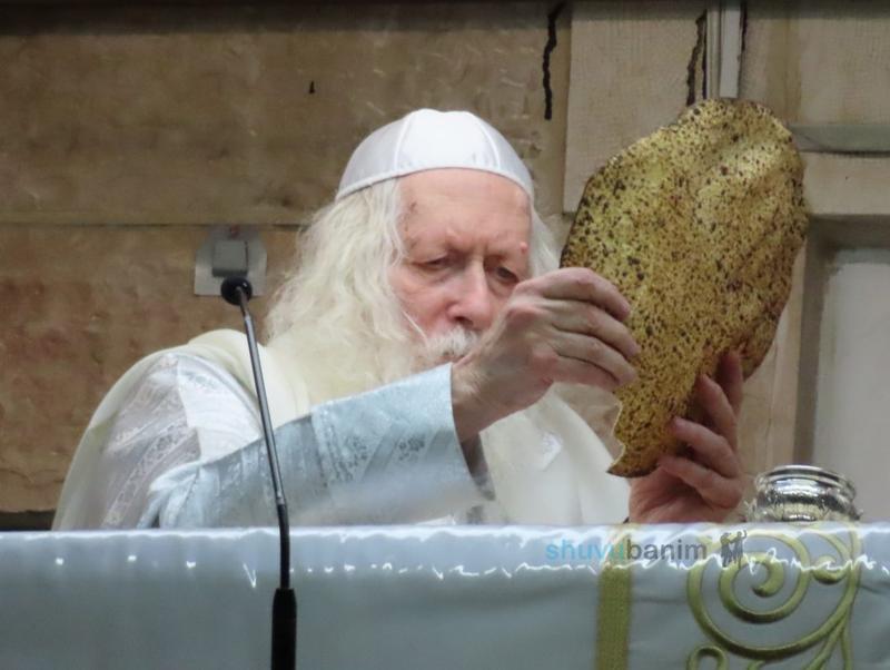 וַיַּאֲמִינוּ בַּה' וּבְמֹשֶׁה עַבְדּוֹ • סיקור נרחב משביעי של פסח בצילו של