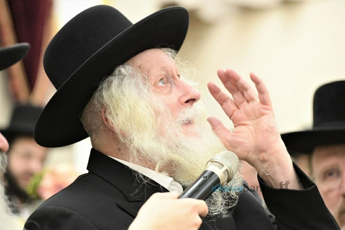 "פה אל פה אדבר בו" - מדוע פרשת בהעלותך היא הפרשה הכי גבוהה - שיעורו של הגה"צ רבי אליעזר ברלנד שליט"א אמש ליל י"א סיון