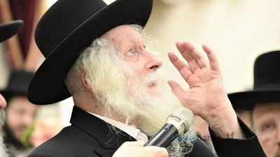 "פה אל פה אדבר בו" - מדוע פרשת בהעלותך היא הפרשה הכי גבוהה - שיעורו של הגה"צ רבי אליעזר ברלנד שליט"א אמש ליל י"א סיון