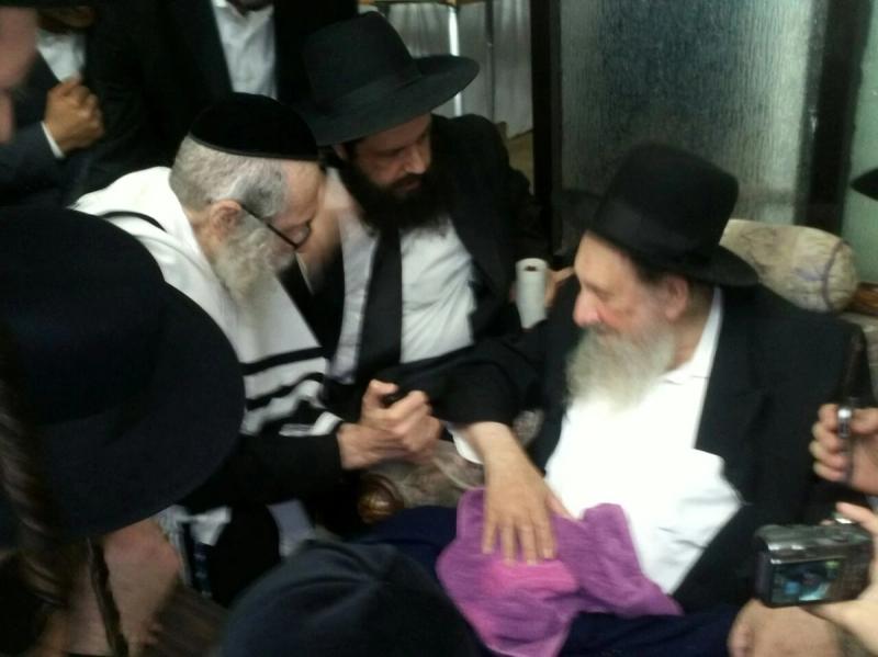 הרב אהרן שטרן שליט"א בנו של הגה"צ המקובל הרב דוד חיים שטרן שליט"א בשיחת חיזוק